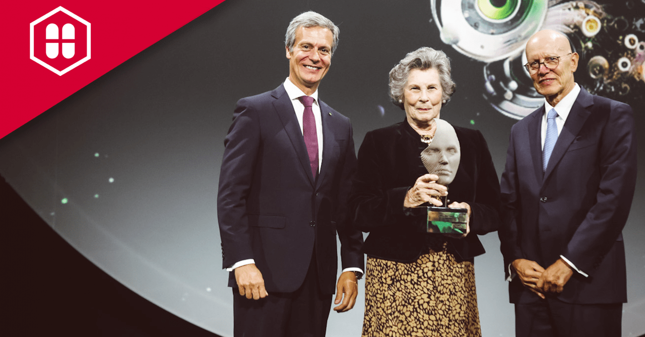 Diane Villax receives achievement award at Deloitte´s Investor Relations and Governance Awards